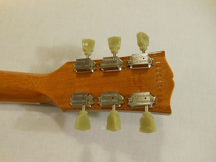 Les Paul Deluxe Picture 4